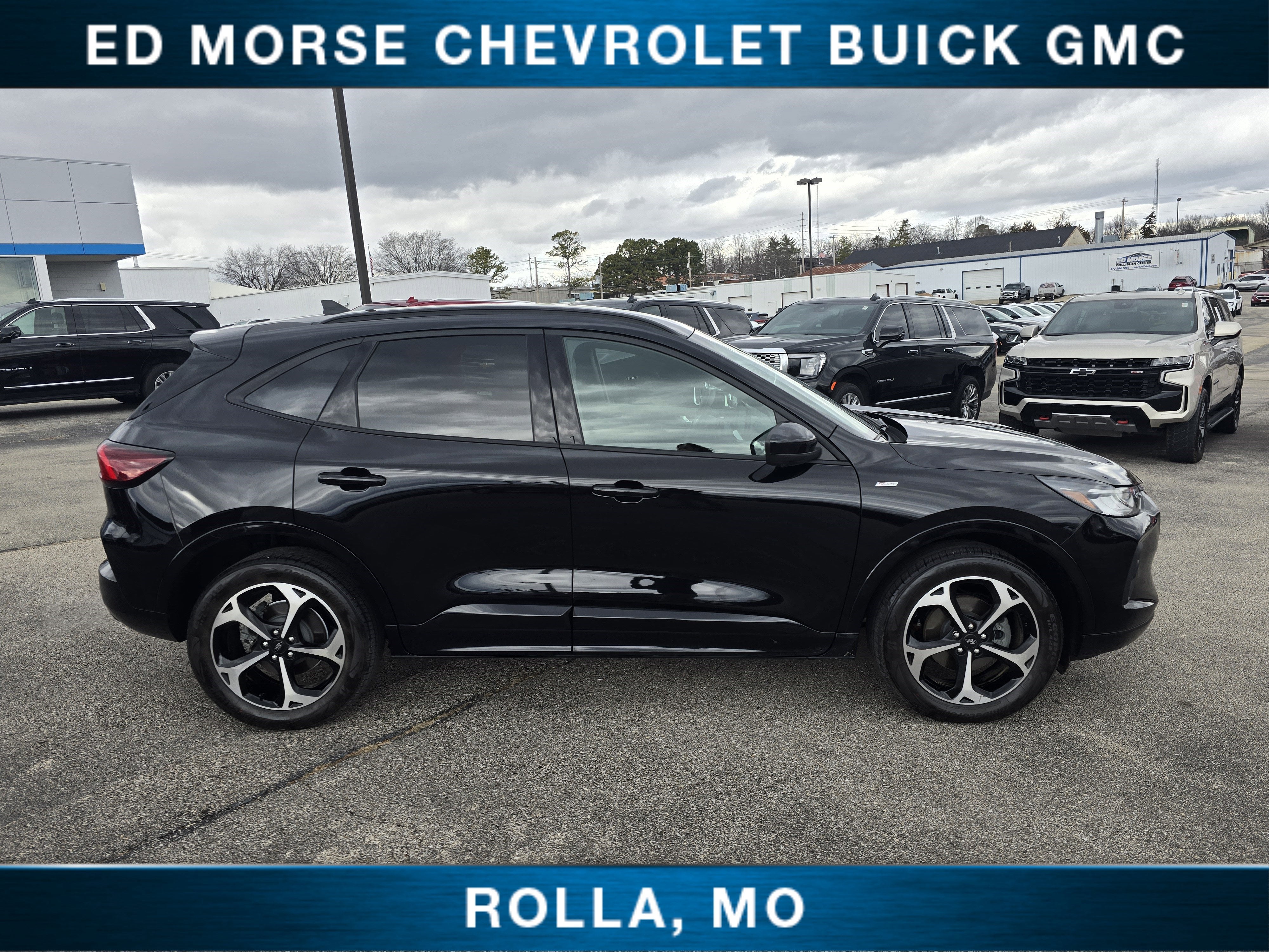 2024 Ford Escape ST-Line Select