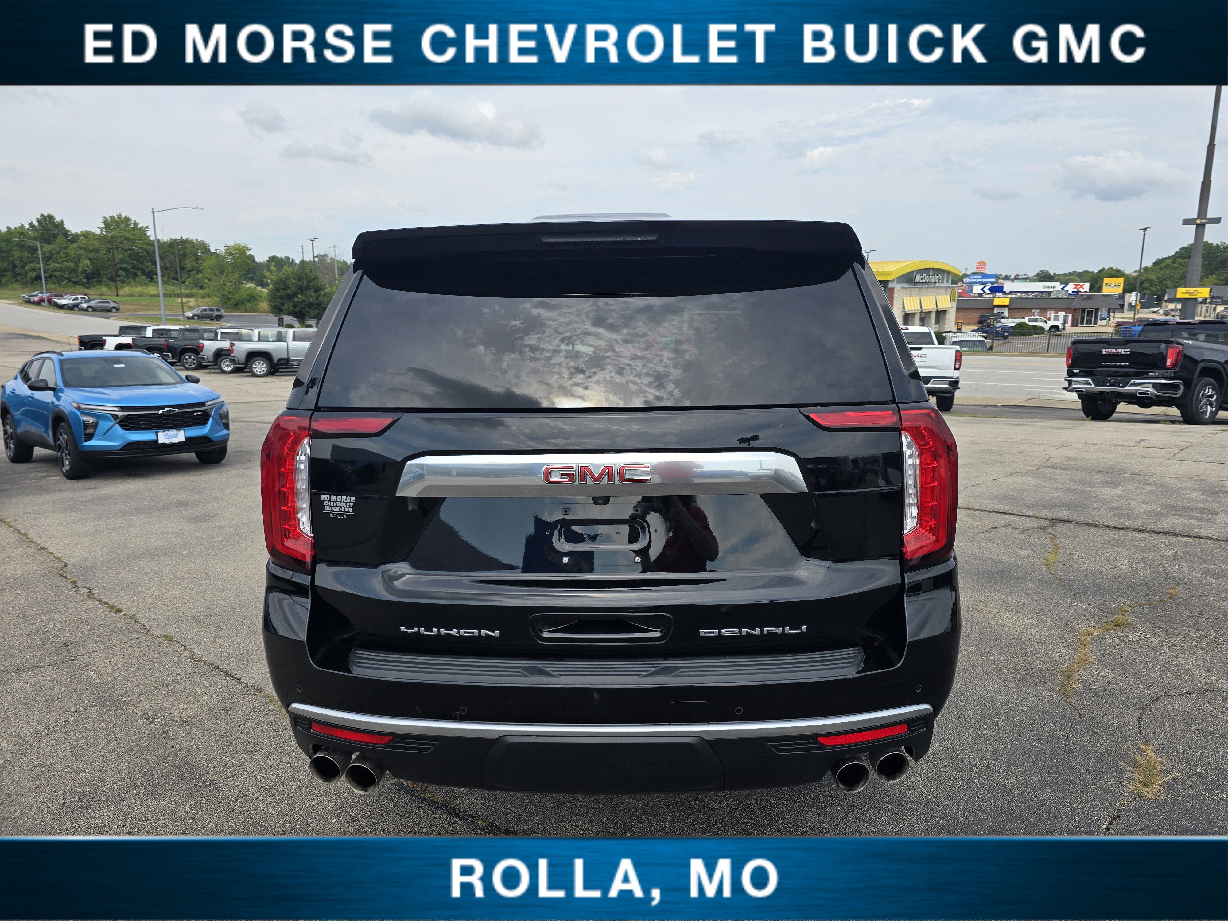 2023 GMC Yukon XL Denali