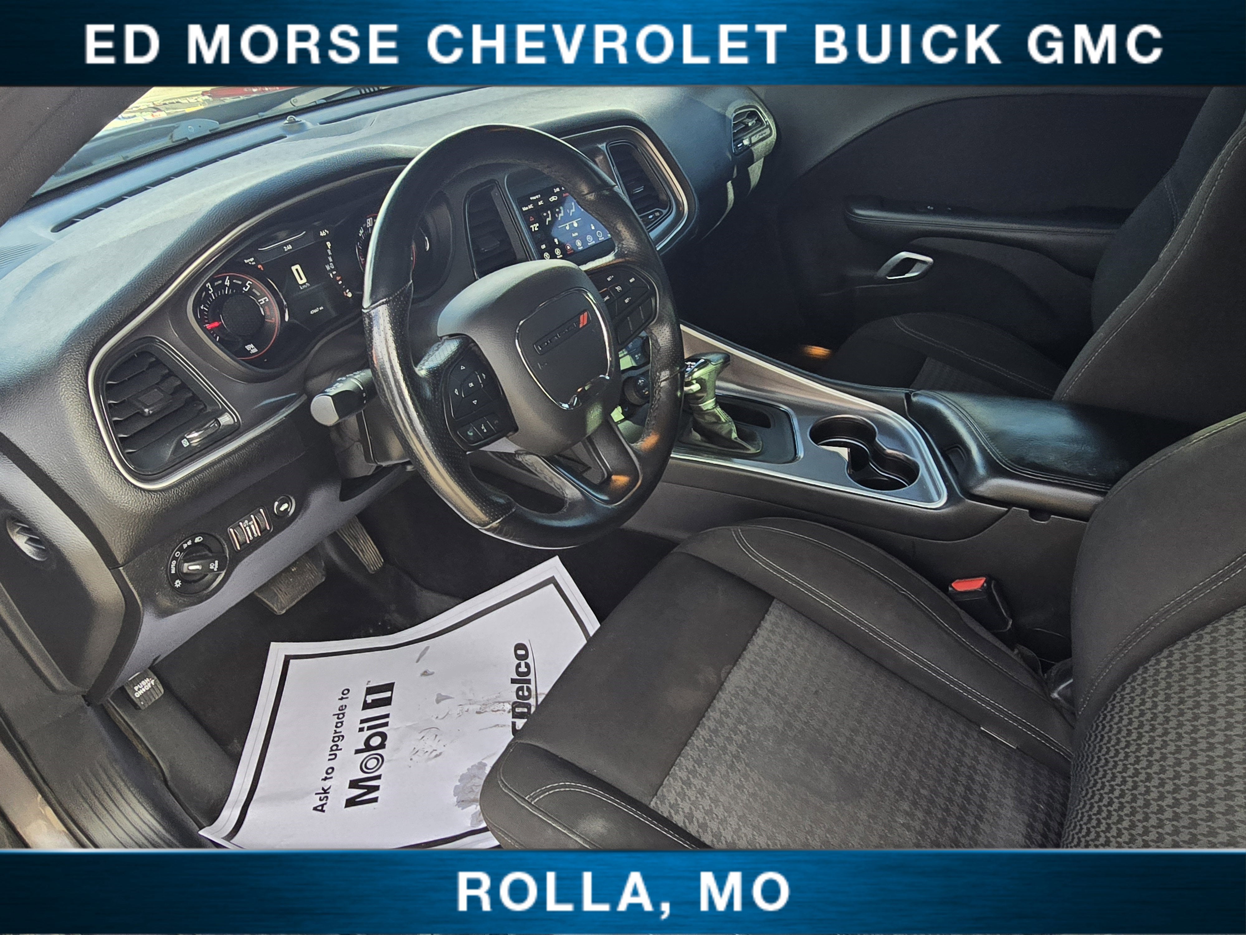 2022 Dodge Challenger SXT