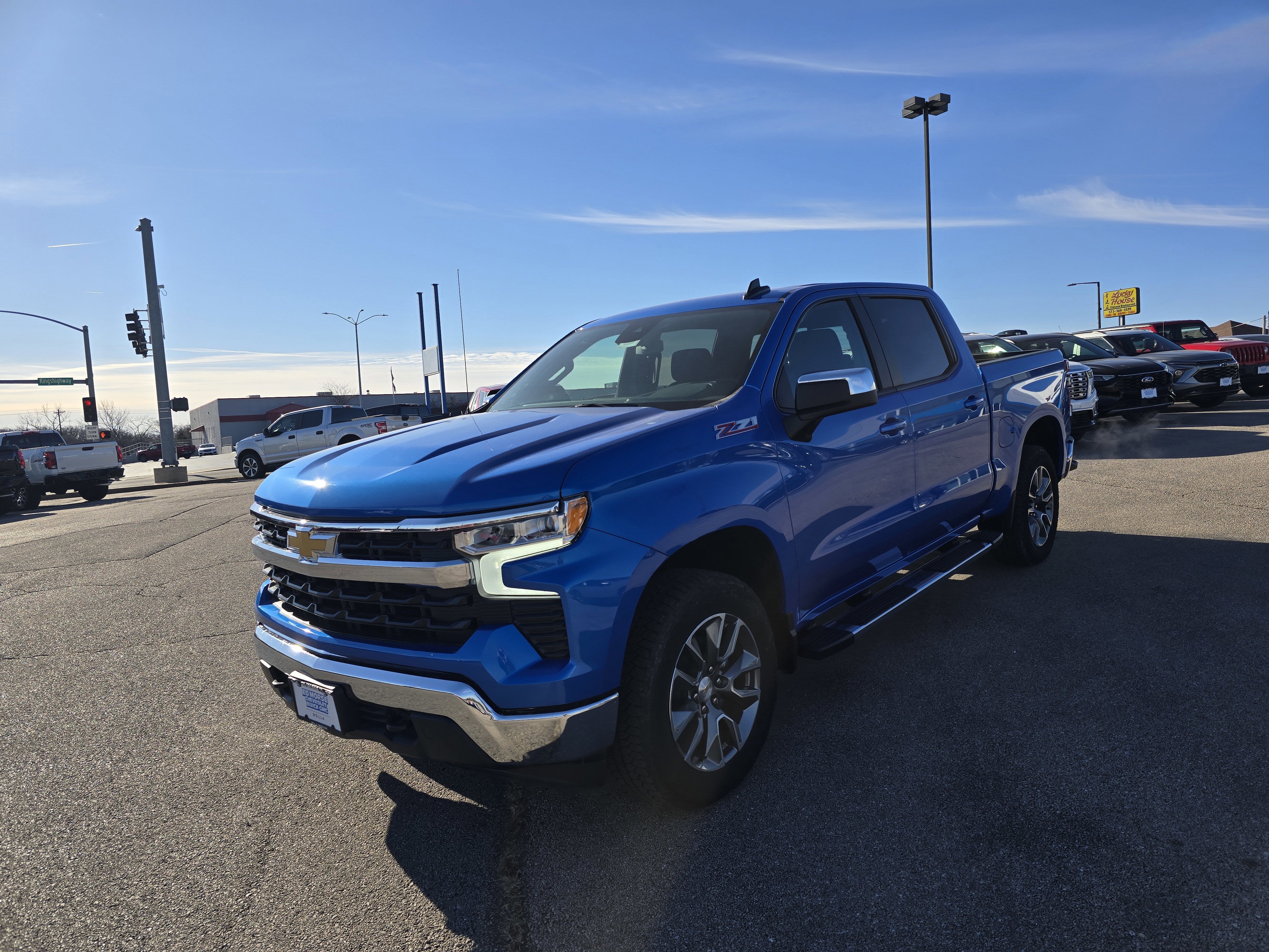 2026 Chevrolet Silverado 1500 LT
