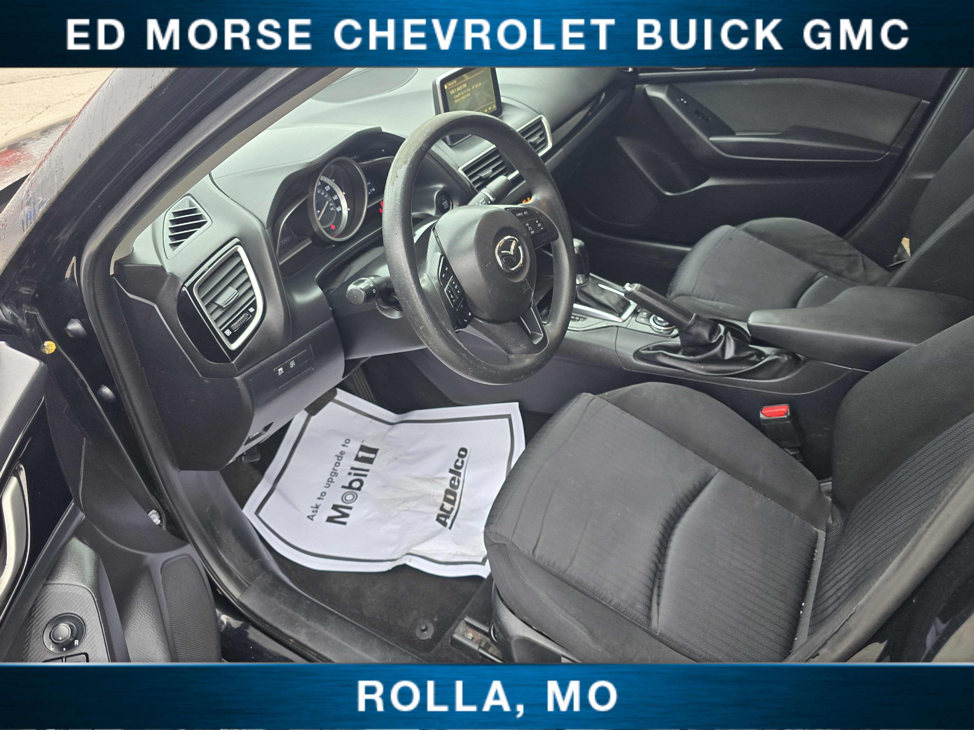 2015 Mazda Mazda3 i Sport