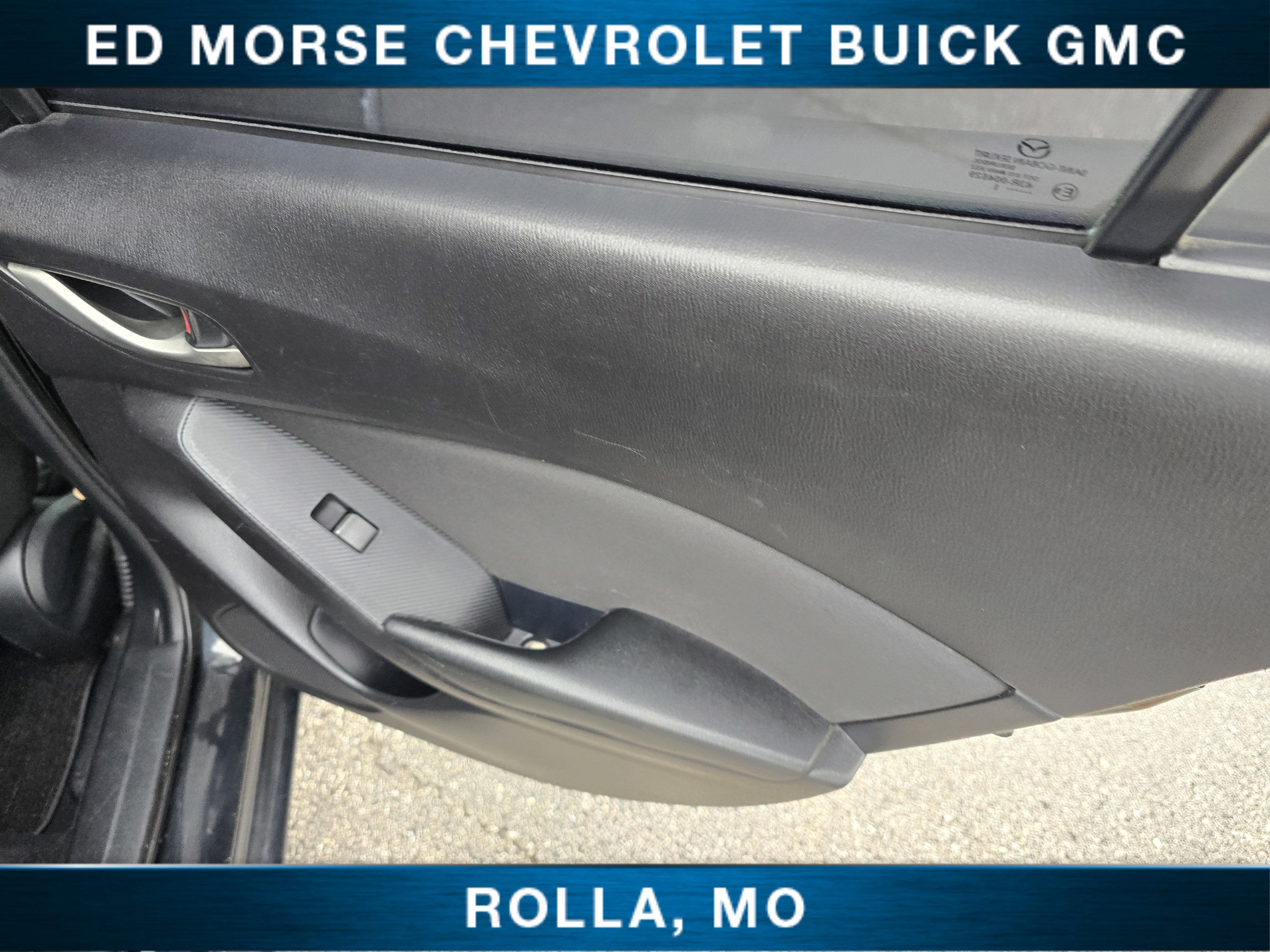 2015 Mazda Mazda3 i Sport