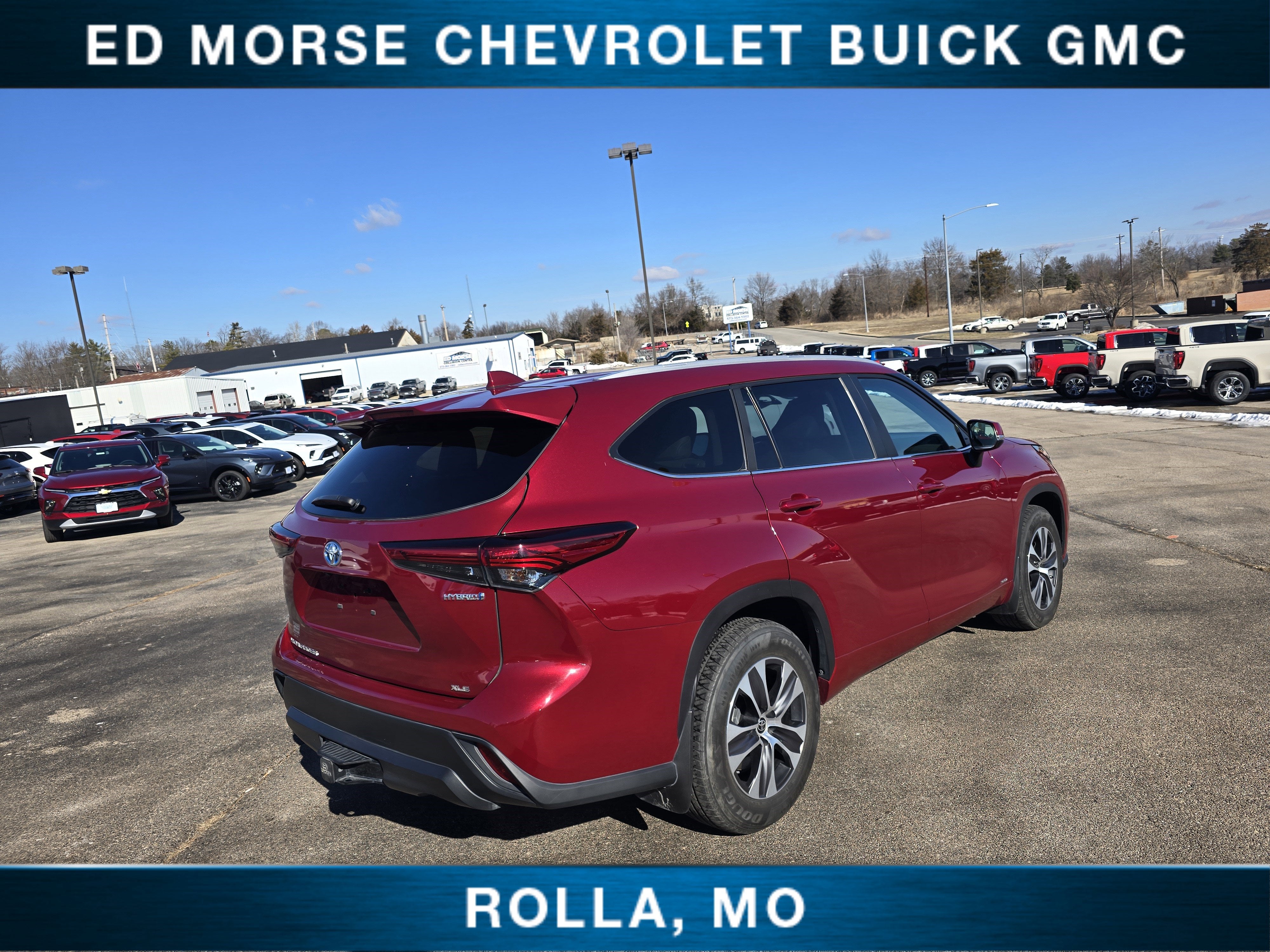 2023 Toyota Highlander Hybrid XLE