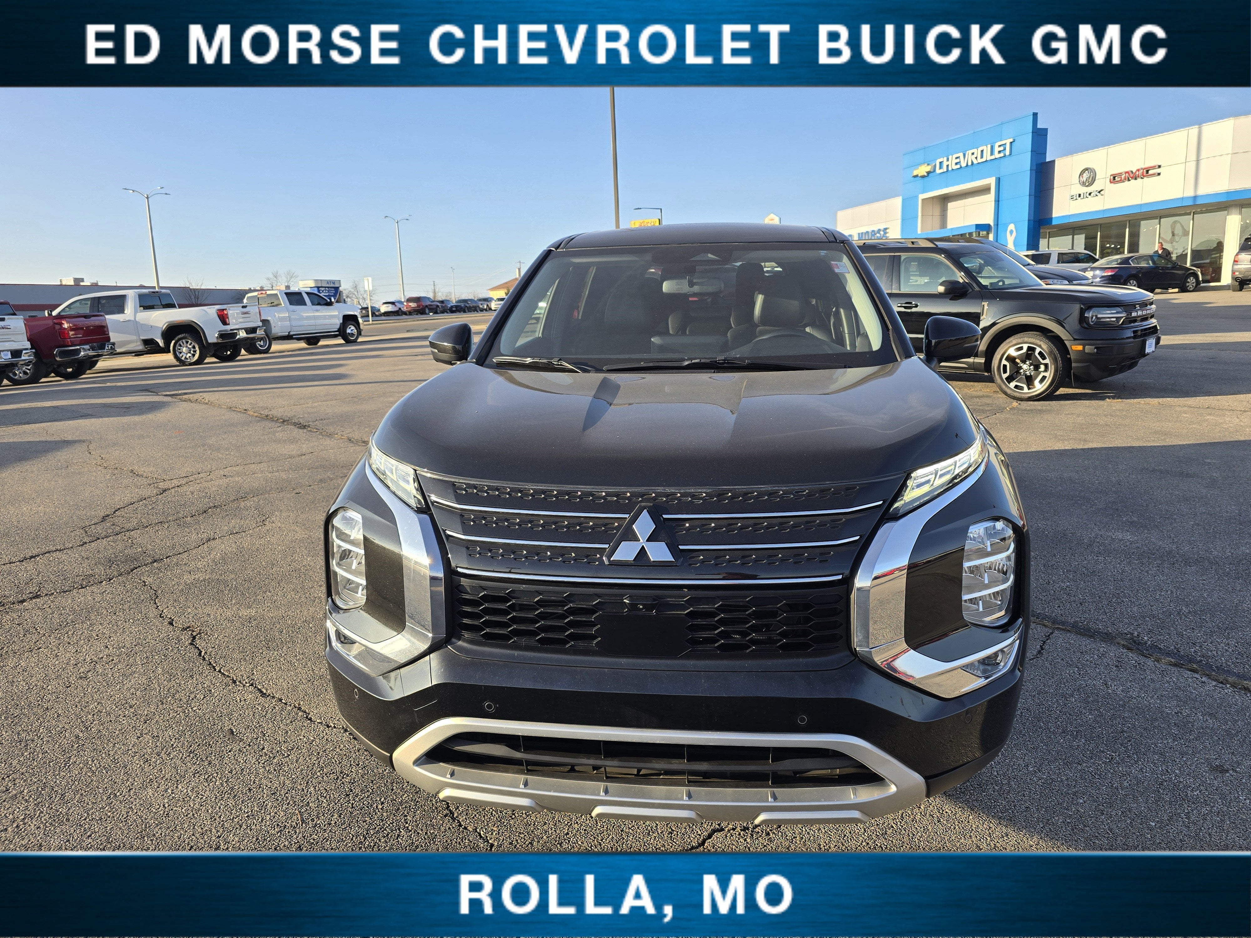 2024 Mitsubishi Outlander SE