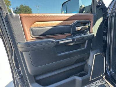2020 RAM 2500 Laramie Longhorn Crew Cab 4x4 6'4" Box