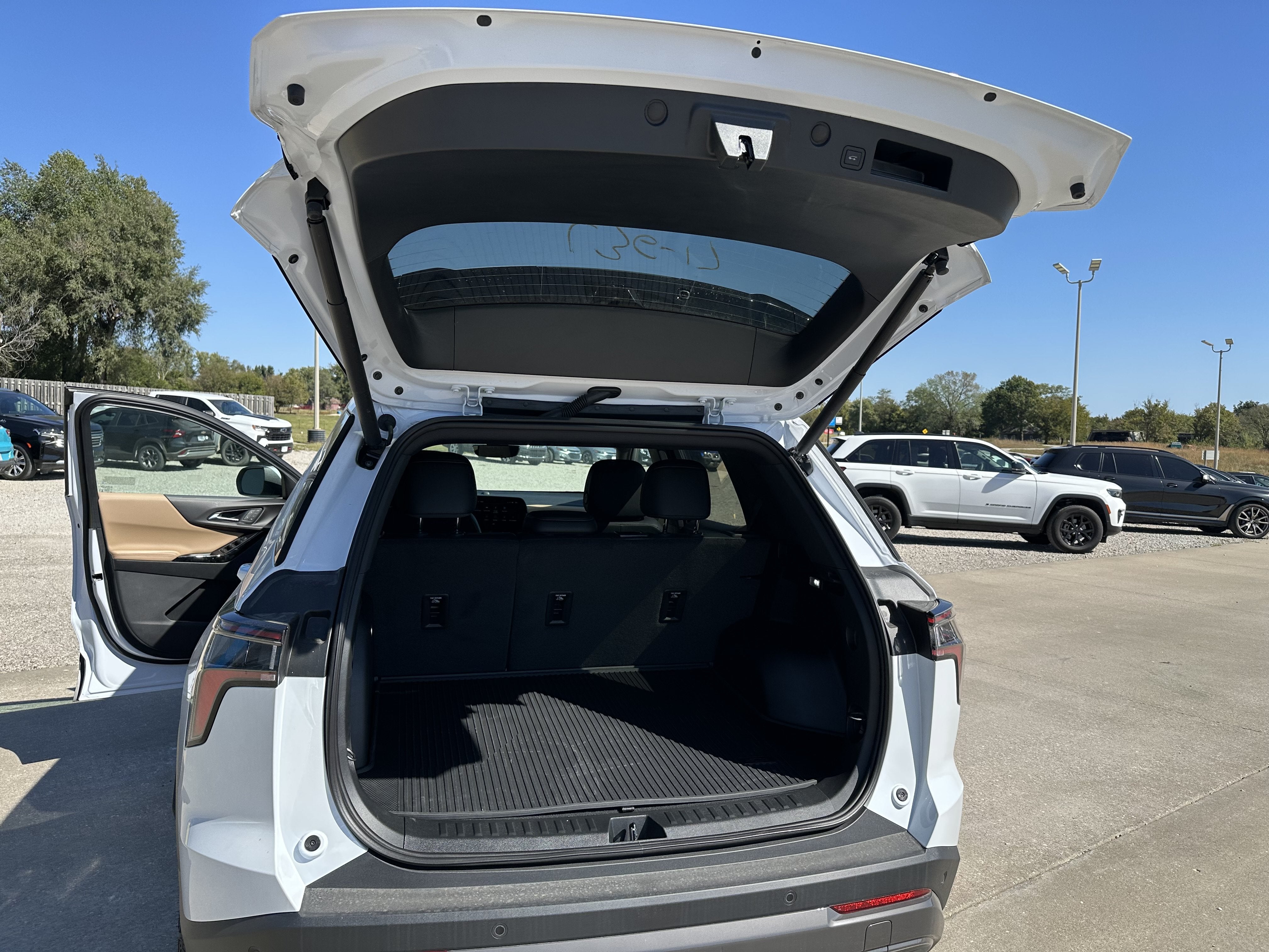 2027 Chevrolet Equinox ACTIV