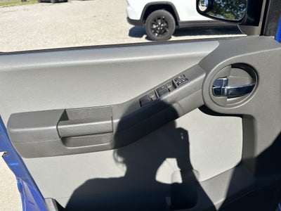 2013 Nissan Xterra S