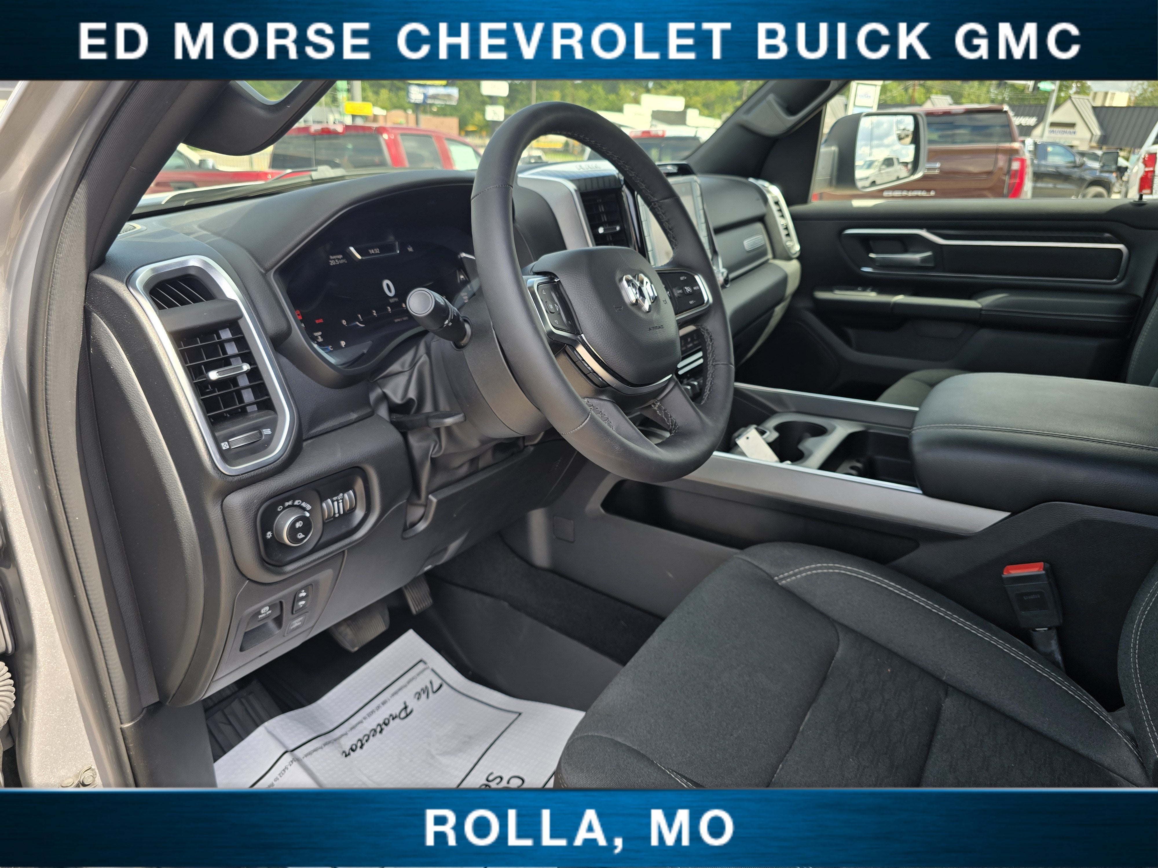 2025 RAM 1500 Big Horn Crew Cab 4x4 6'4" Box