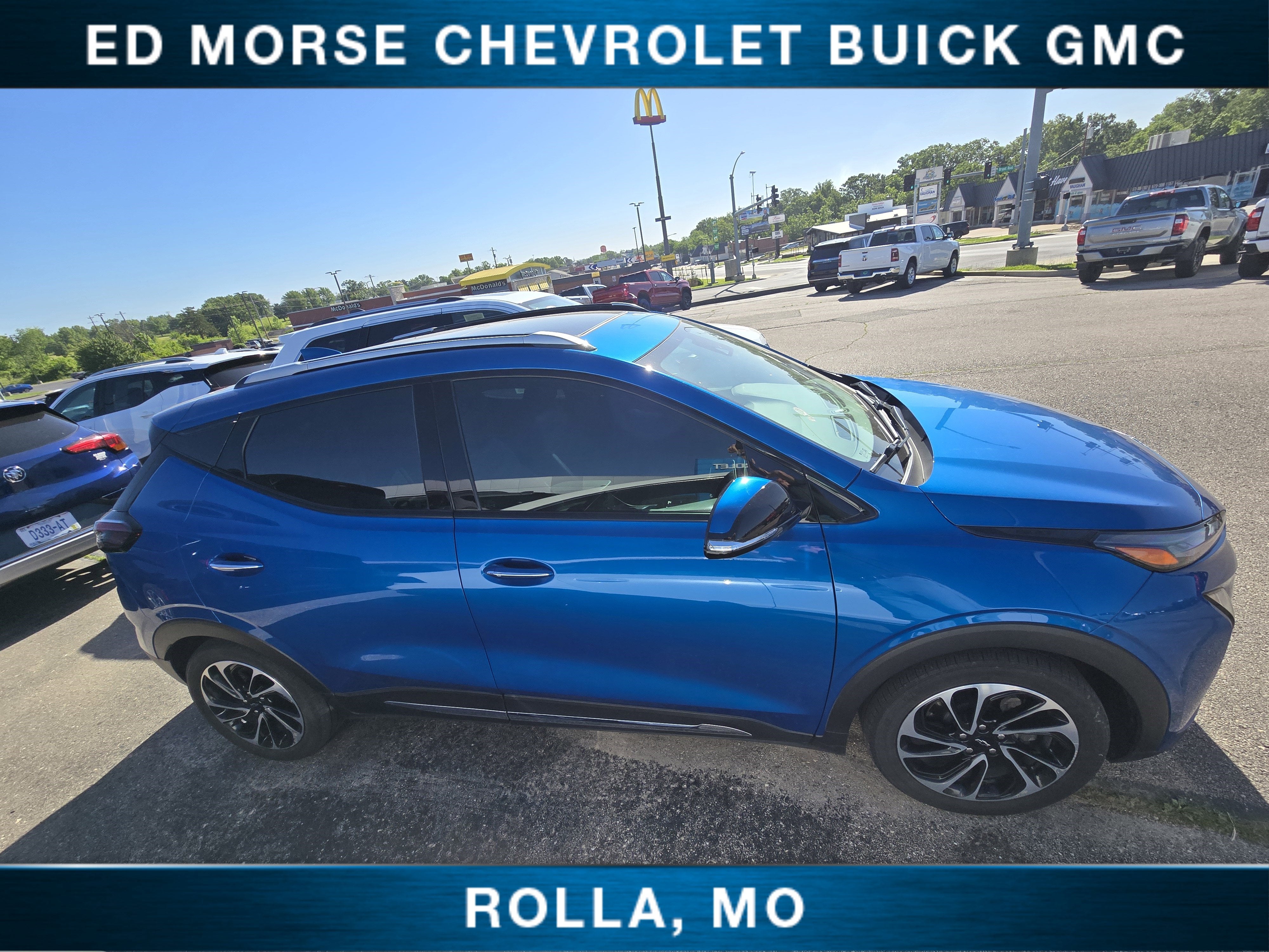Used 2022 Chevrolet Bolt EUV Premier with VIN 1G1FZ6S0XN4124527 for sale in Rolla, MO
