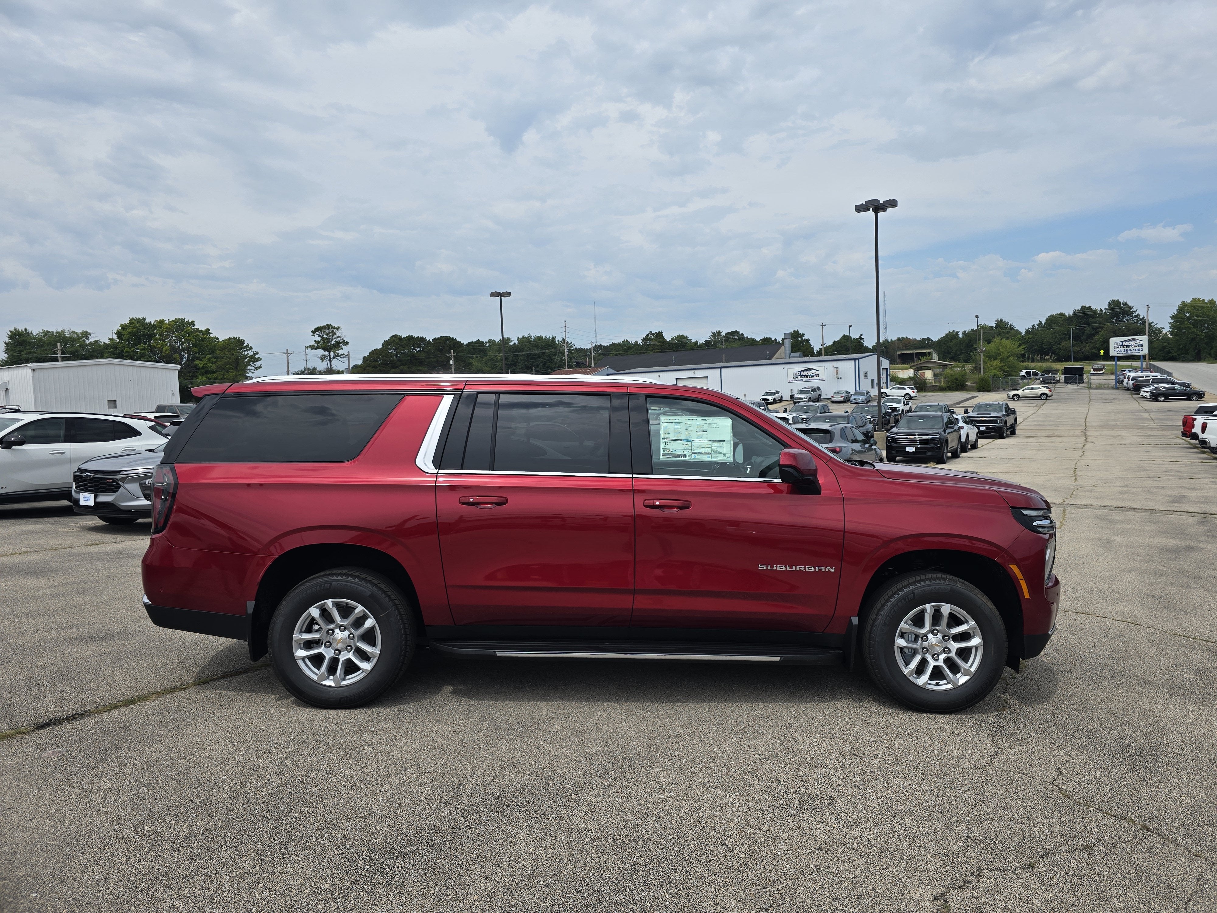 2026 Chevrolet Suburban LS