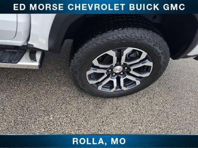 2024 GMC Canyon AT4