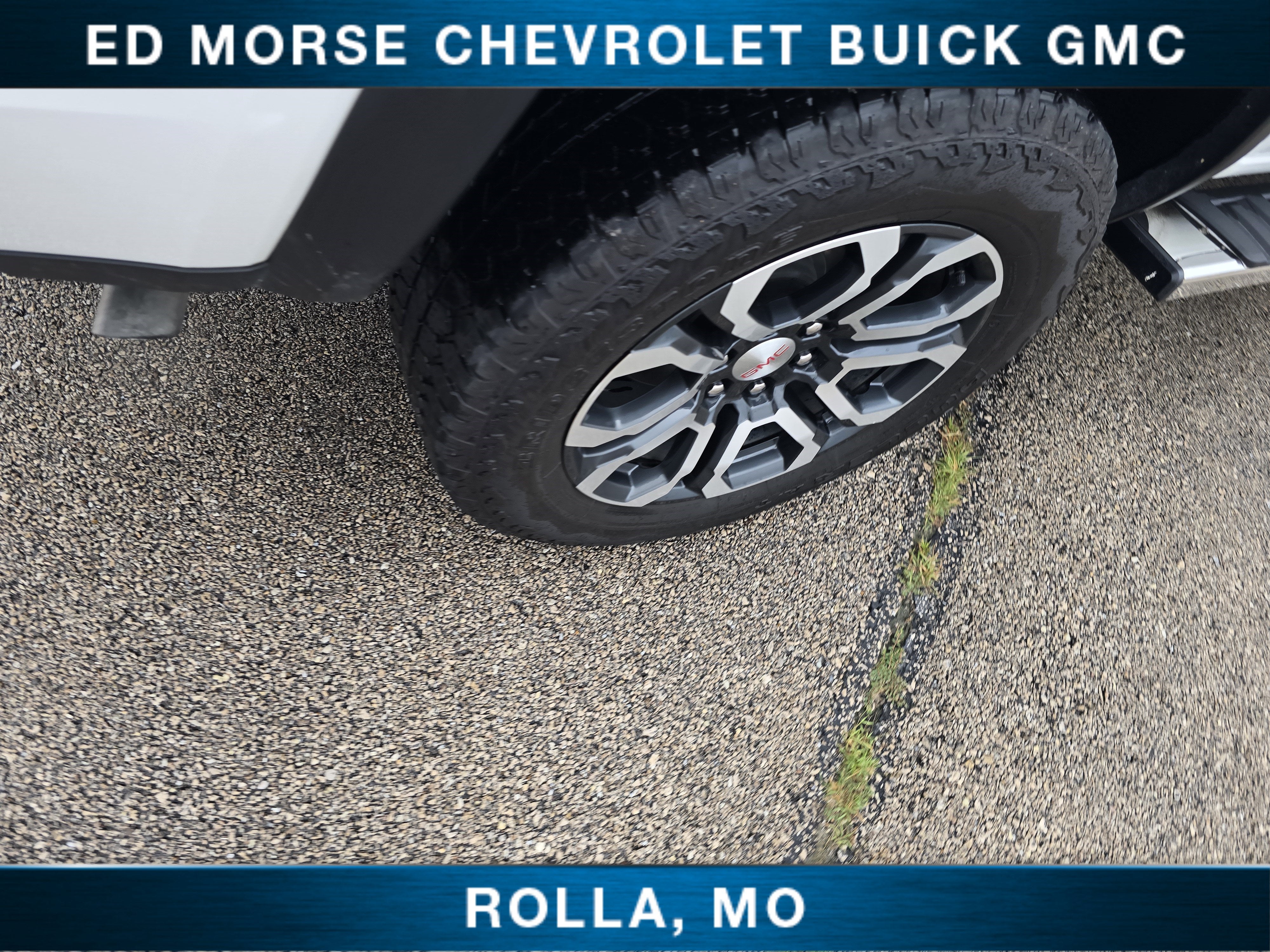 2024 GMC Canyon AT4
