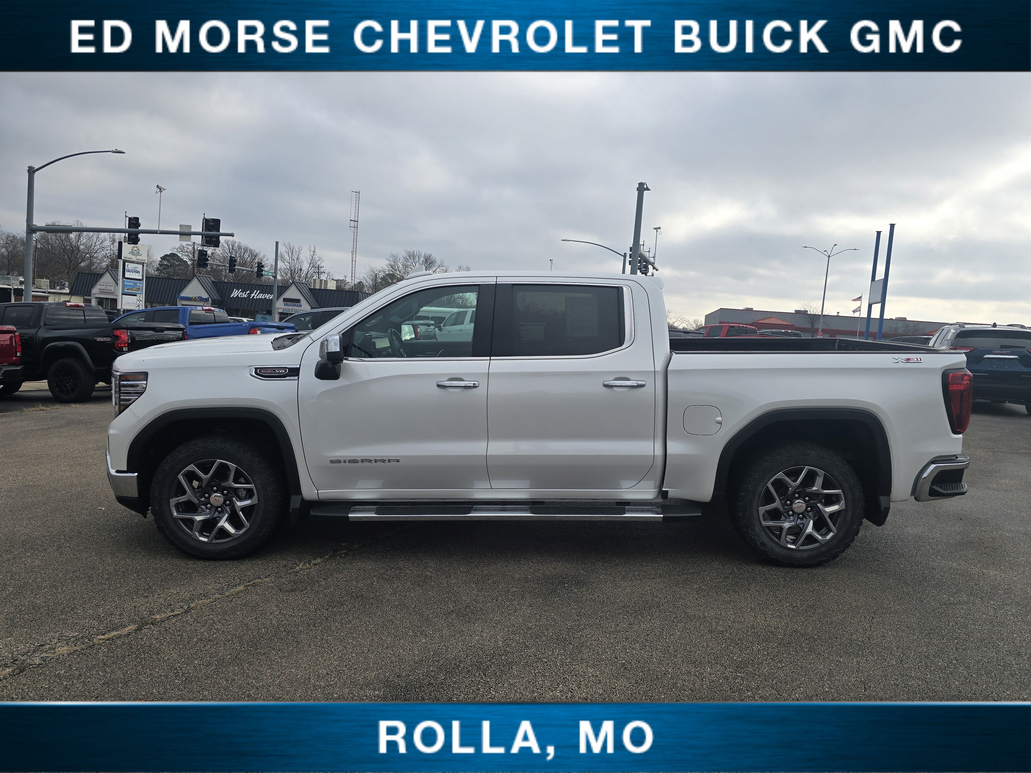 2023 GMC Sierra 1500 SLT