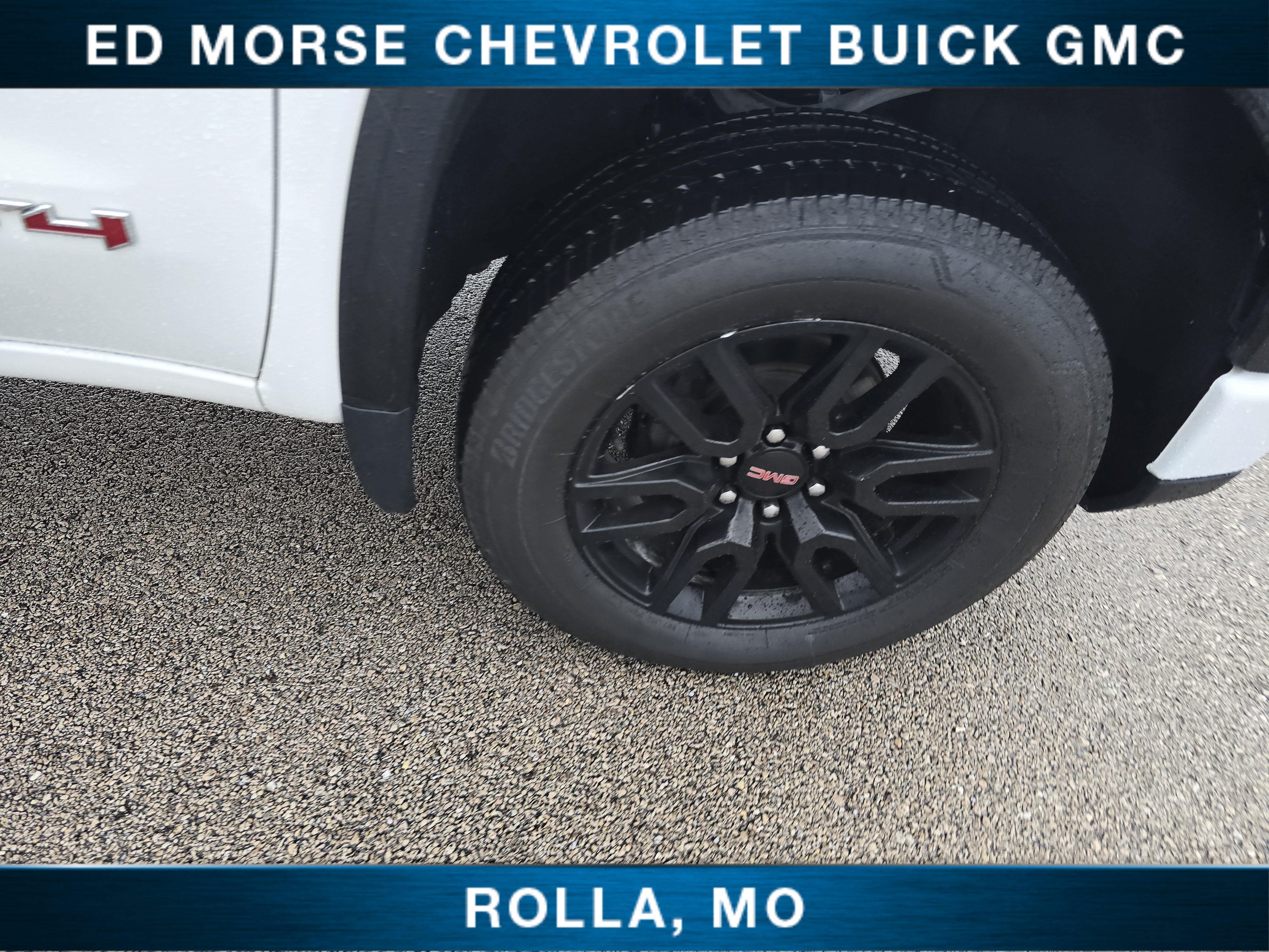2022 GMC Sierra 1500 AT4