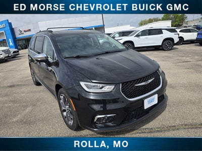 2022 Chrysler Pacifica Limited AWD