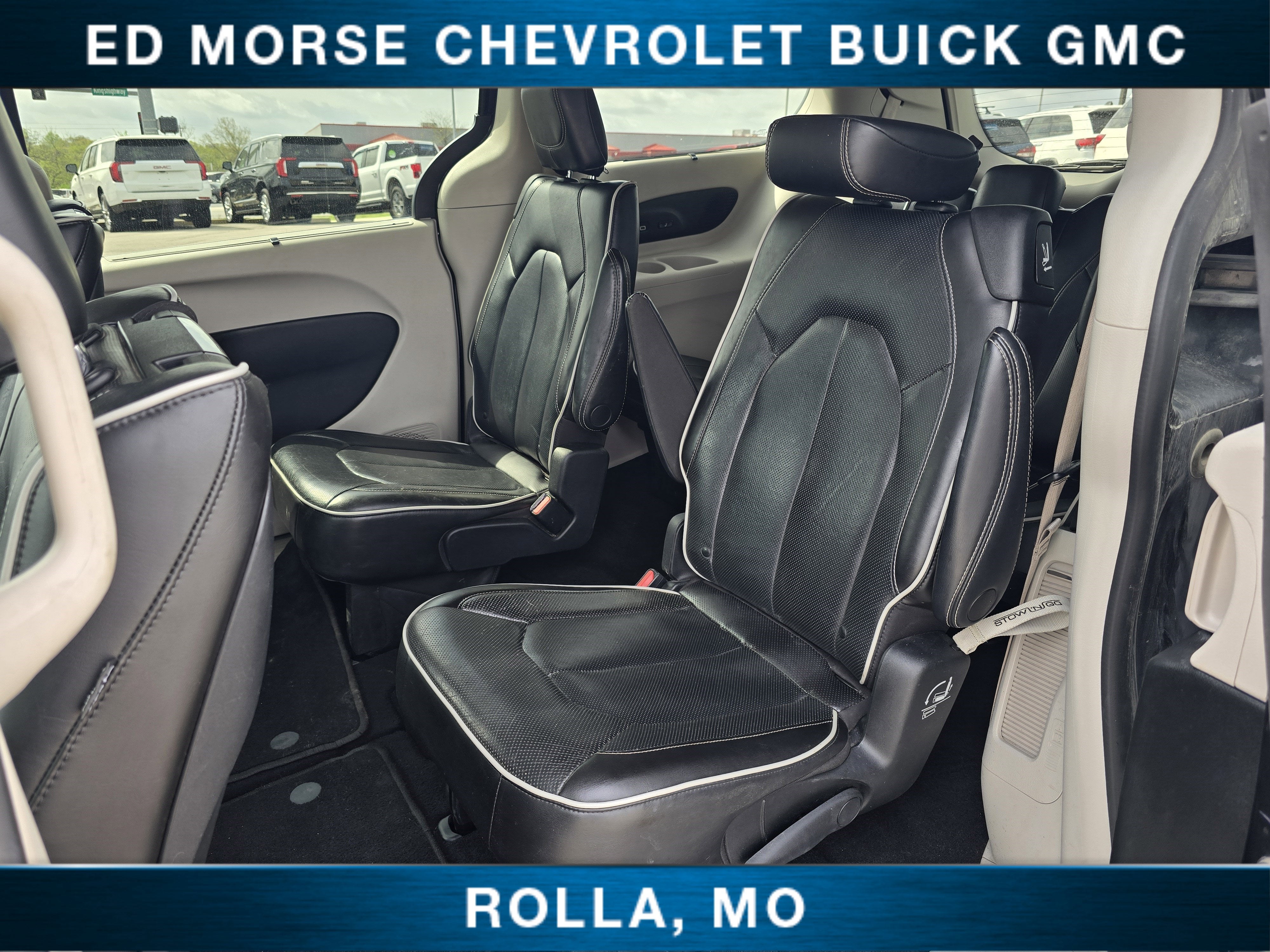2022 Chrysler Pacifica Limited AWD