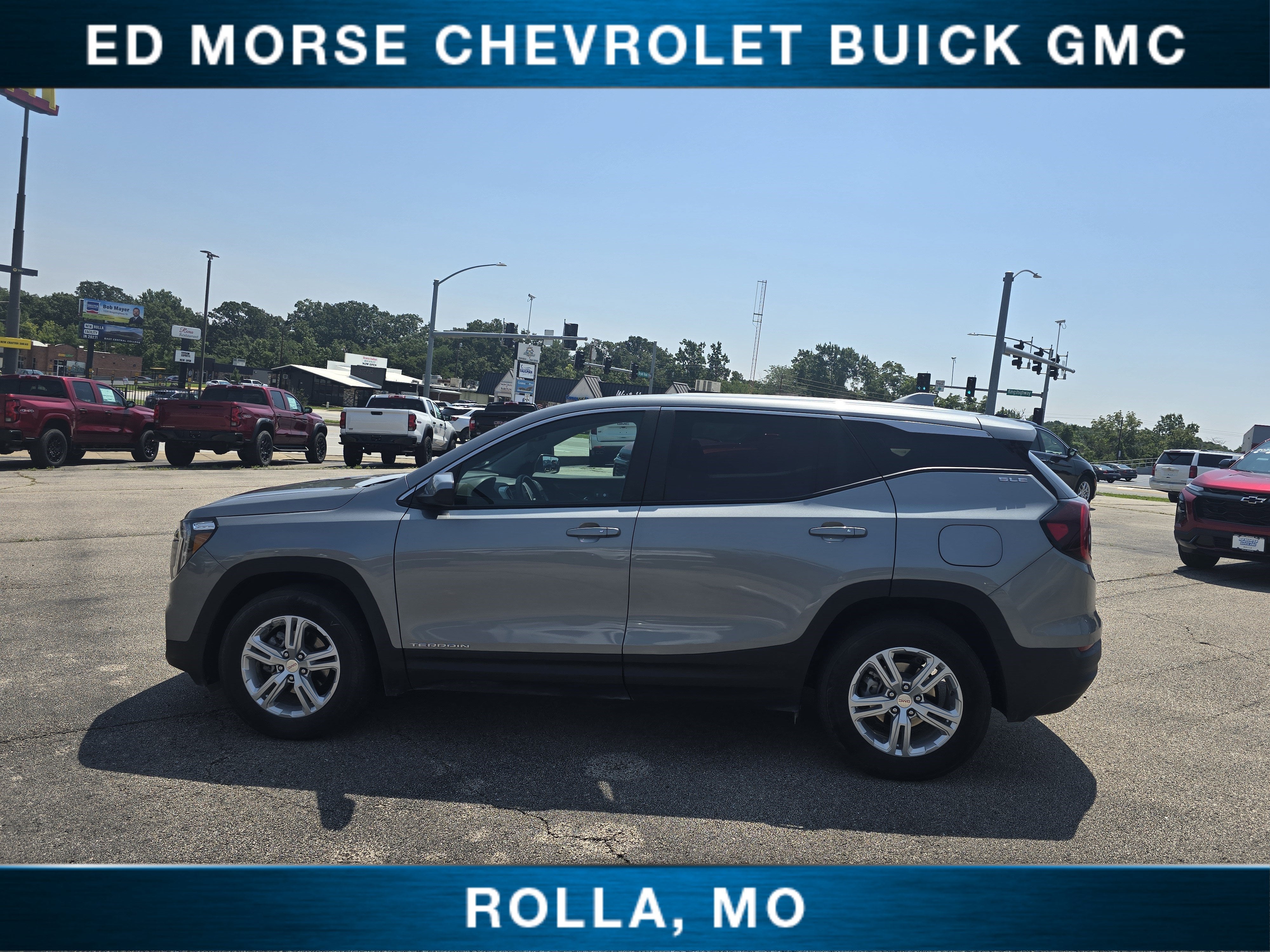2024 GMC Terrain SLE