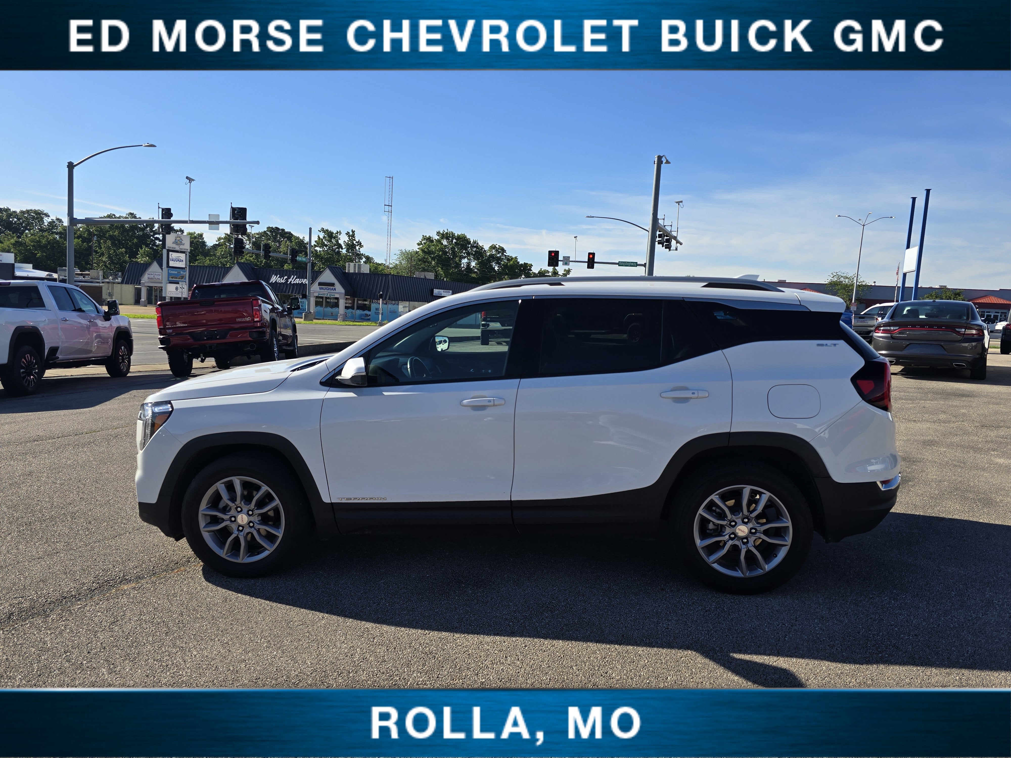 2024 GMC Terrain SLT