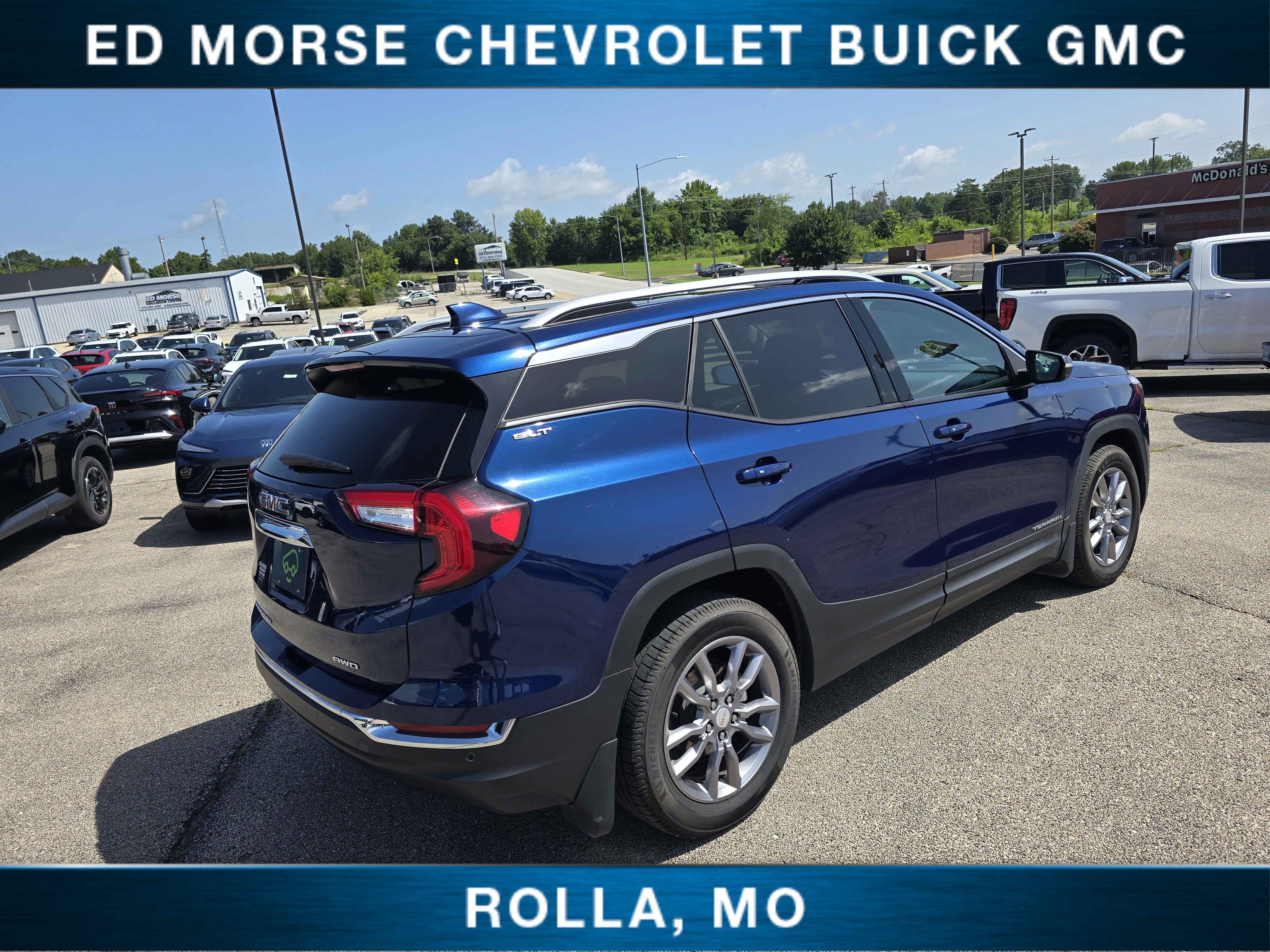 2022 GMC Terrain SLT