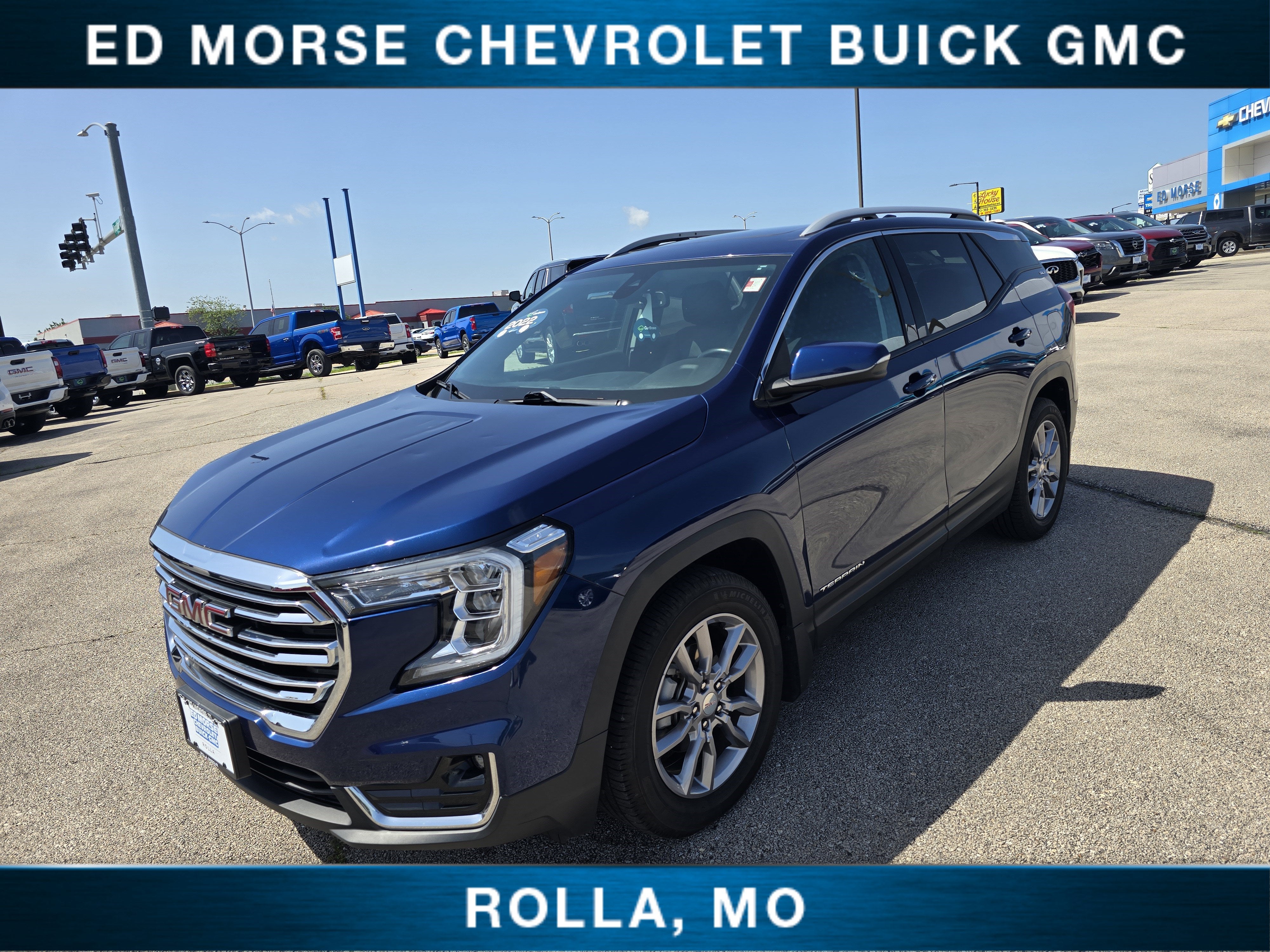 2022 GMC Terrain SLT