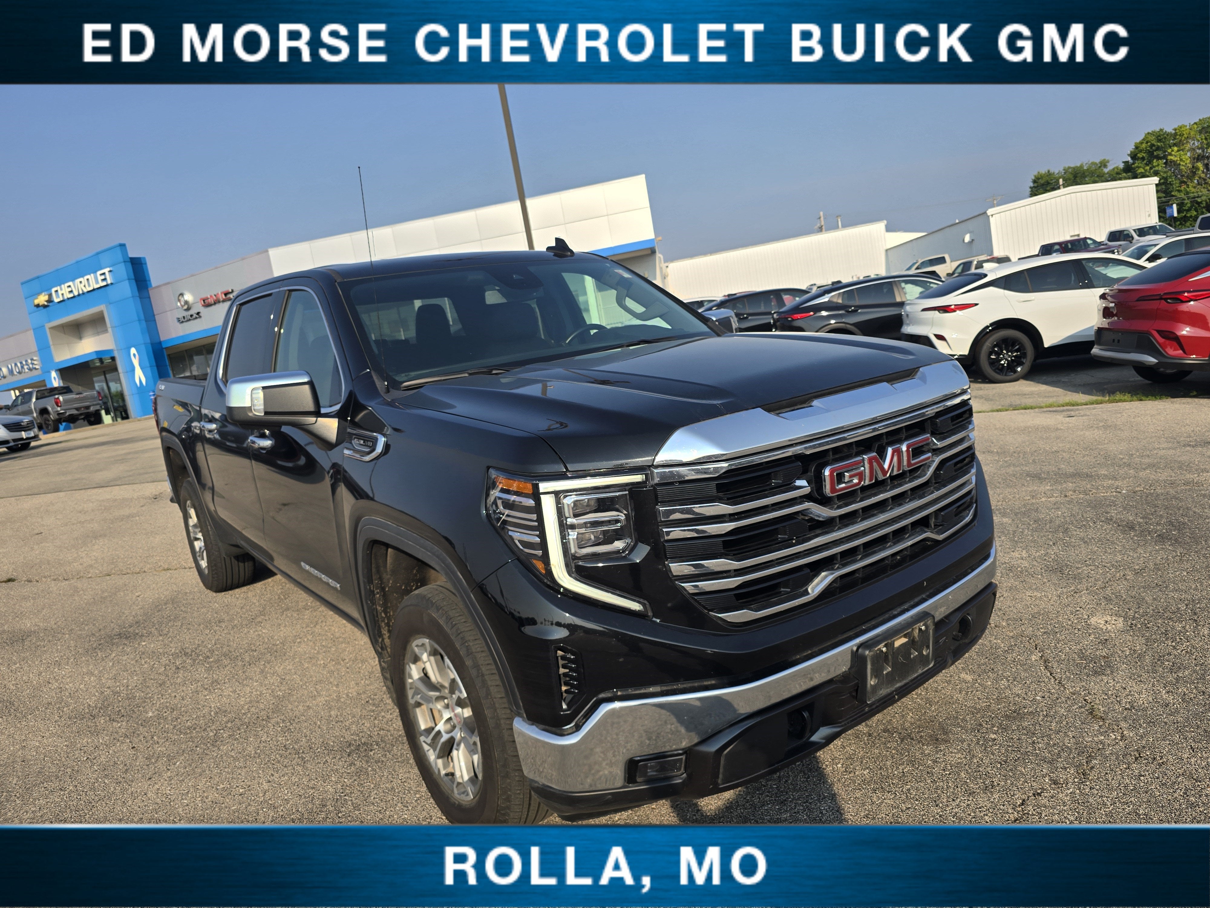 2025 GMC Sierra 1500 SLT