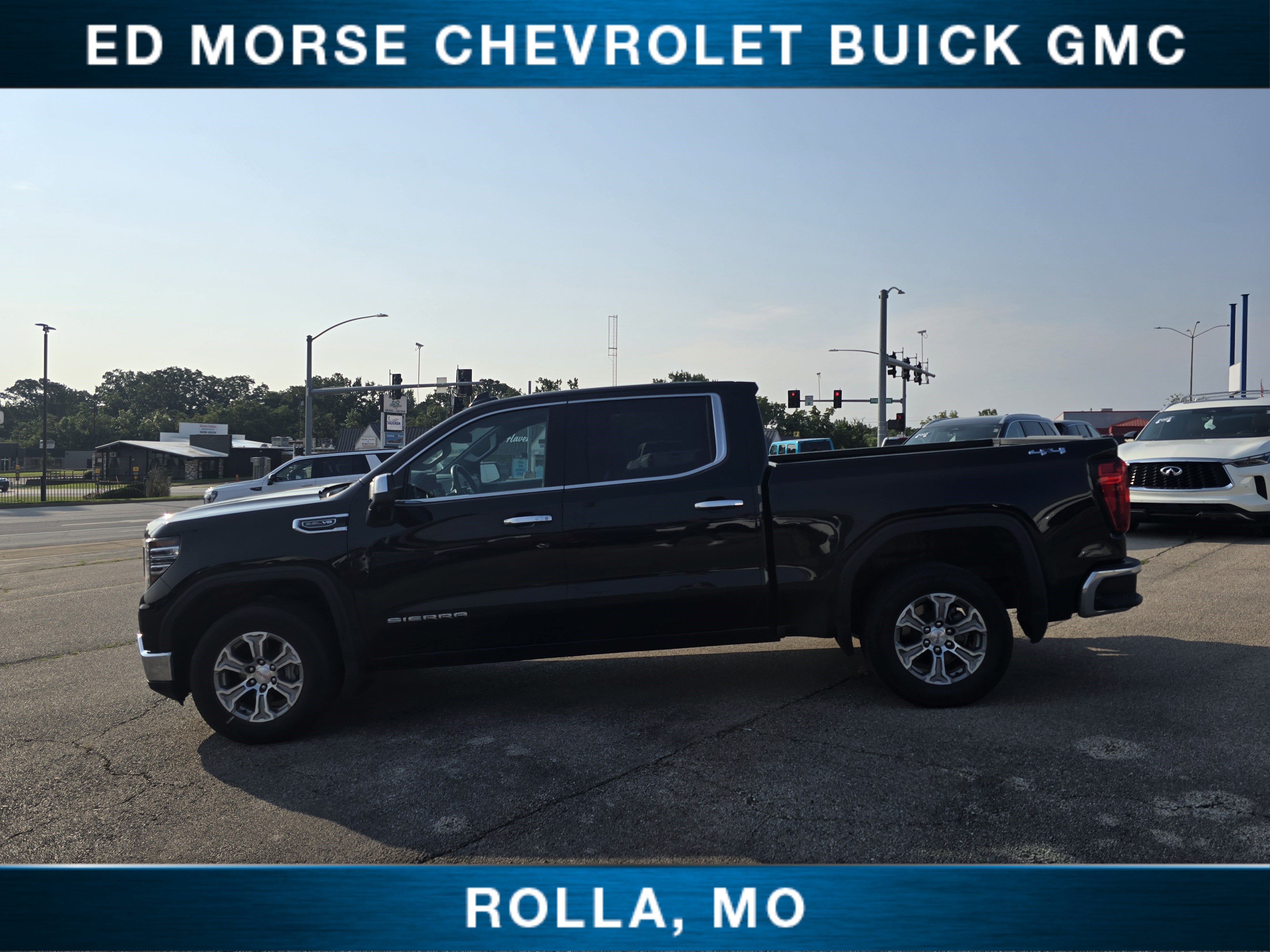 2025 GMC Sierra 1500 SLT