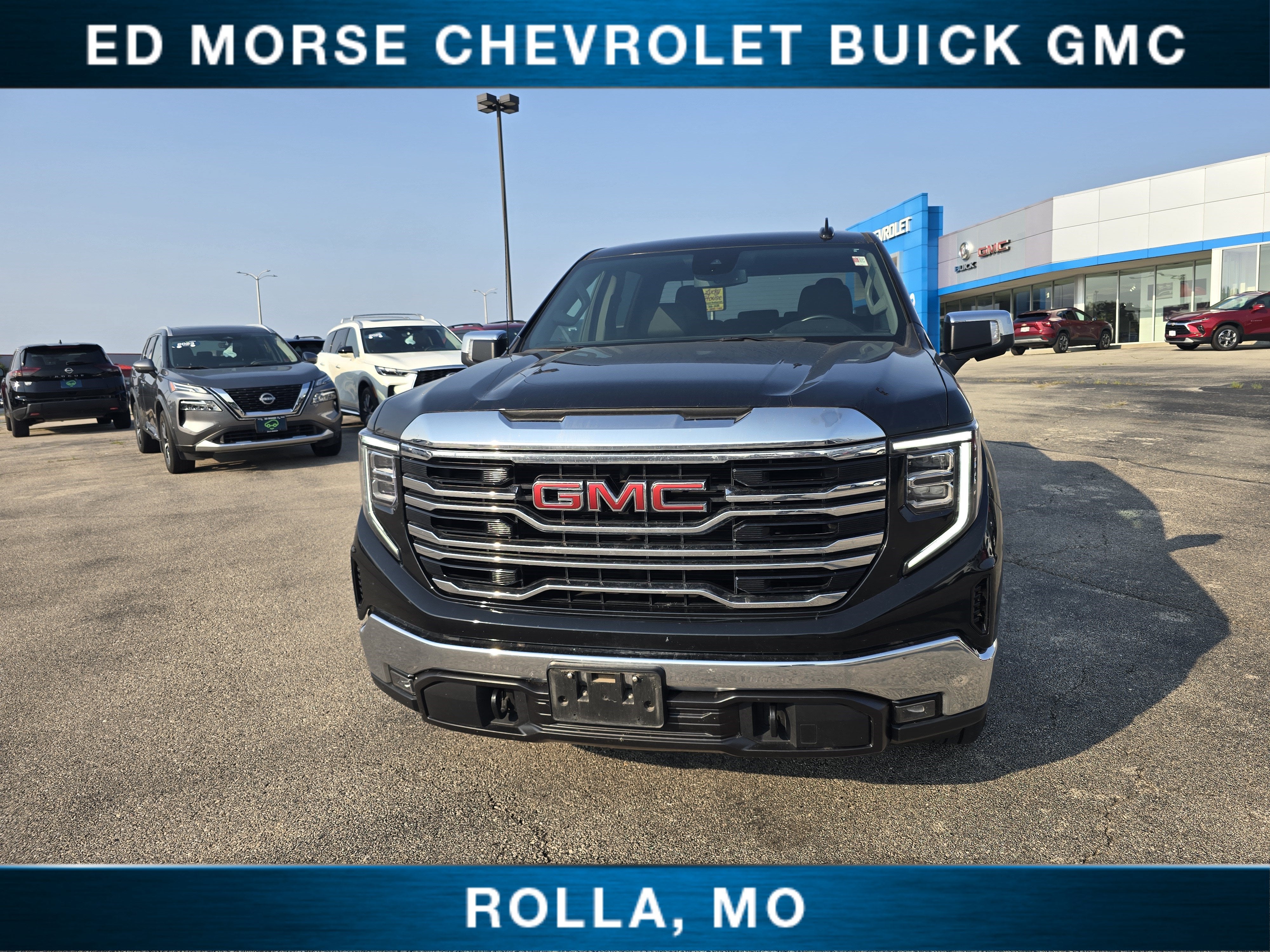 2025 GMC Sierra 1500 SLT
