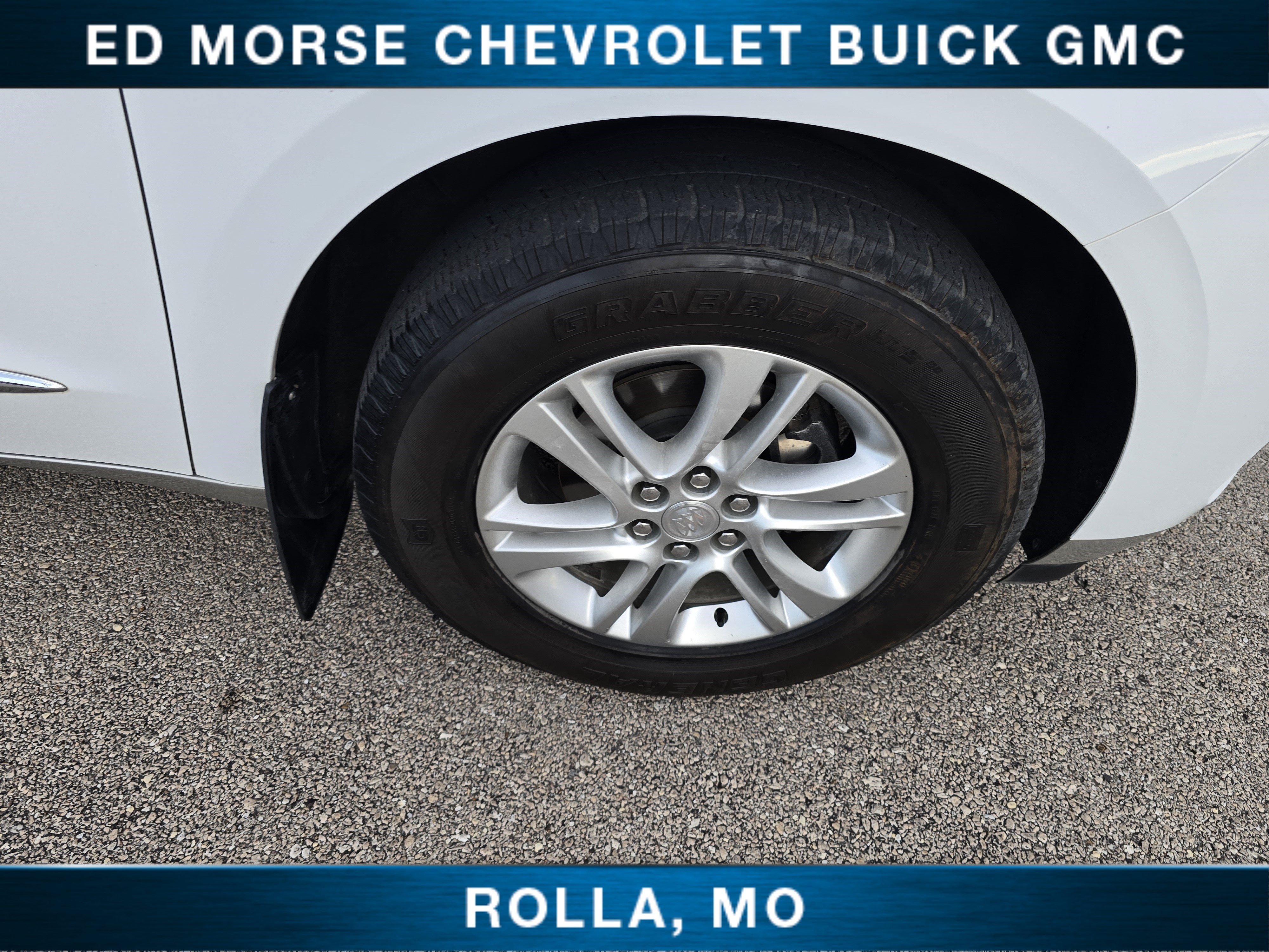 2020 Buick Enclave Essence