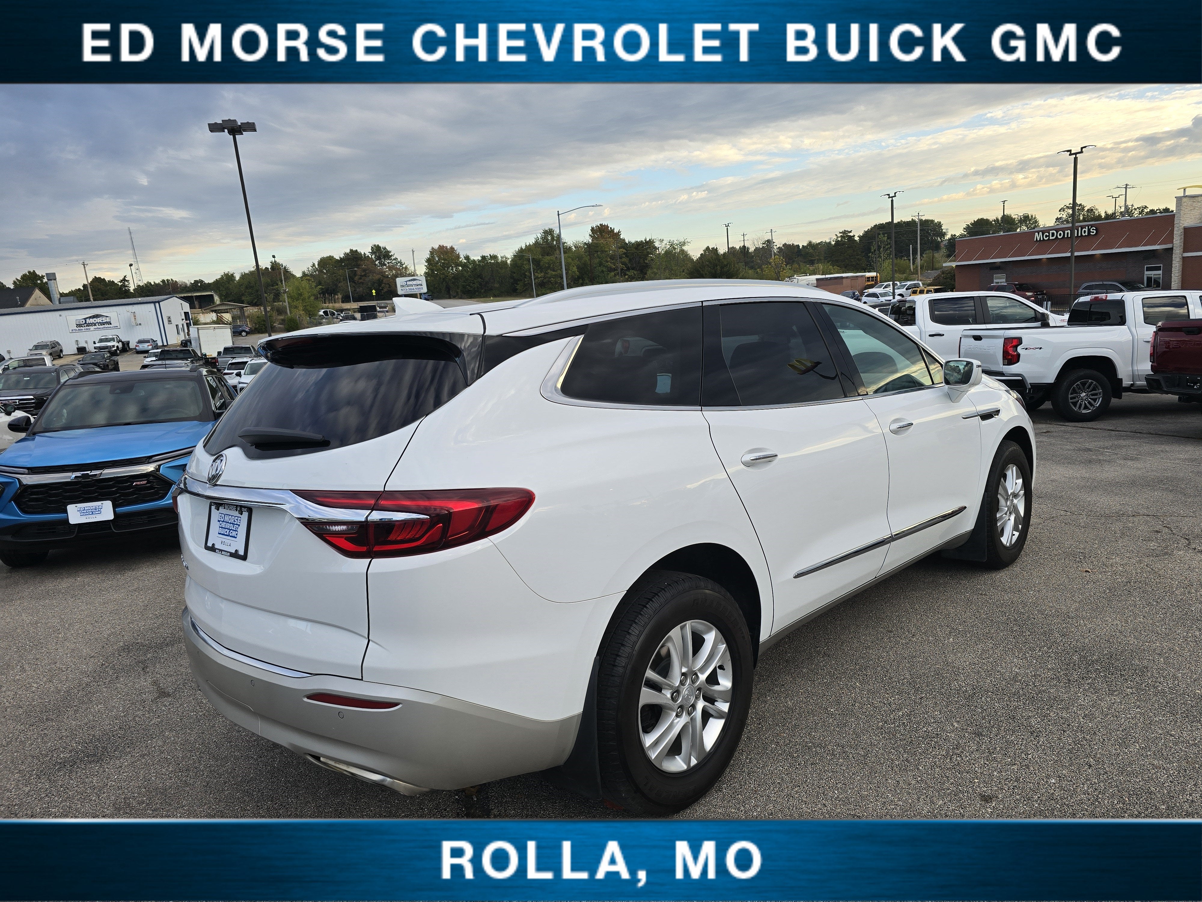 2020 Buick Enclave Essence