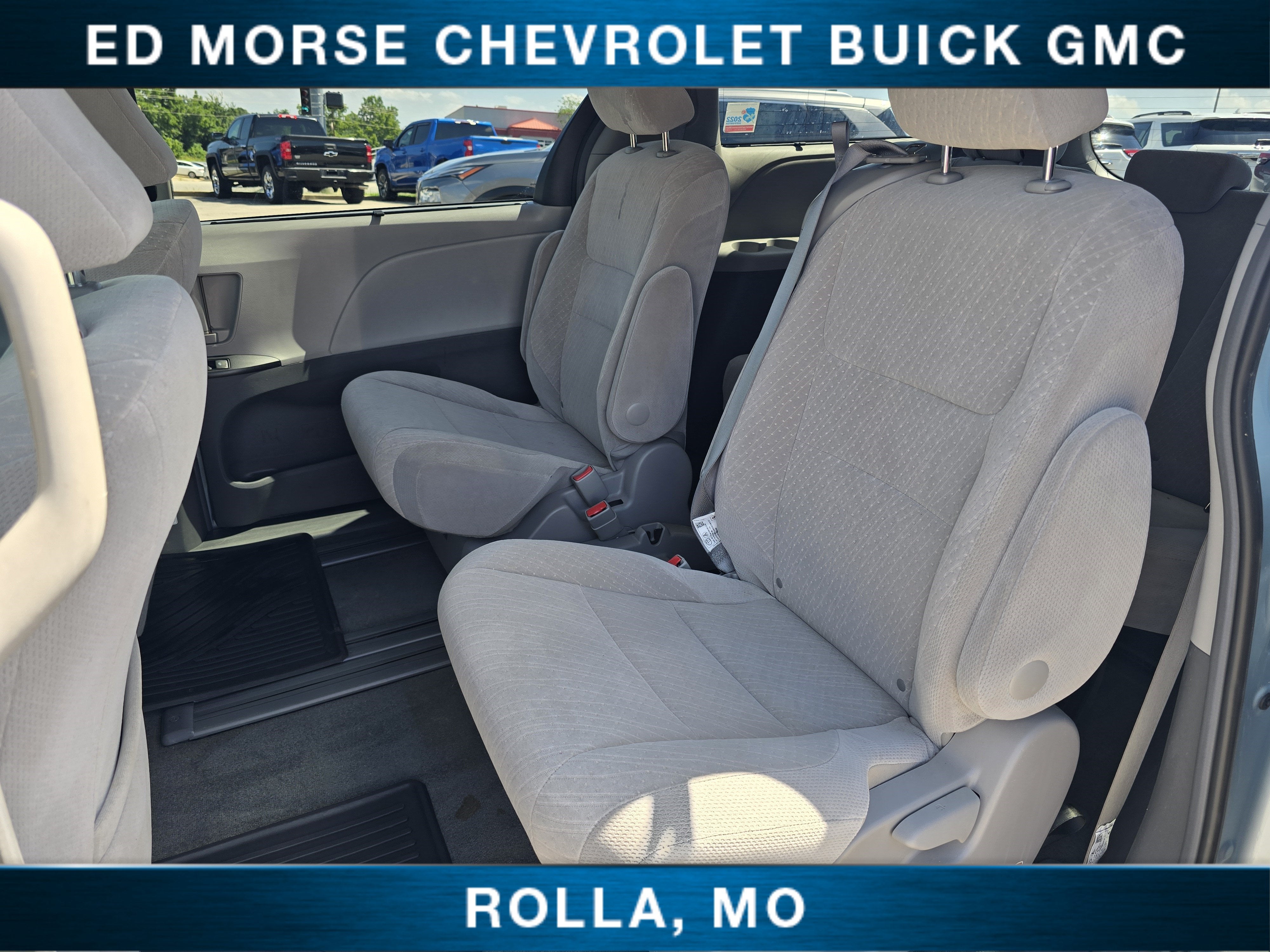 2017 Toyota Sienna LE 8 Passenger